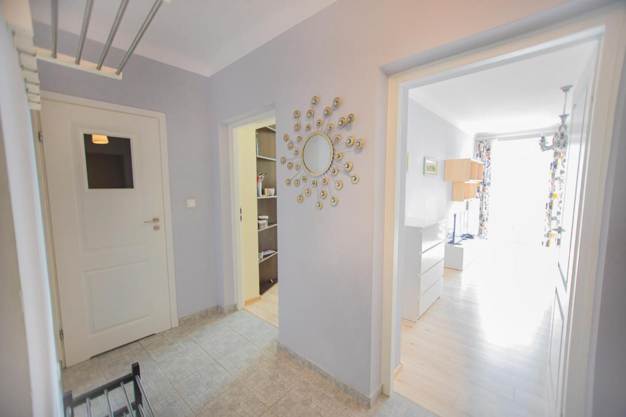 Large Flat. Great View. City Center. Warsaw Exterior photo